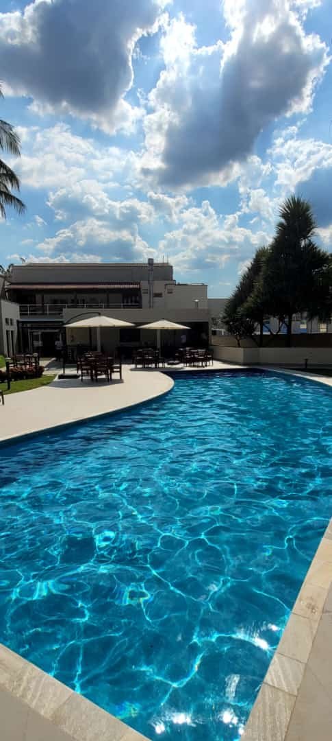 Piscina atendida pela Maremar
