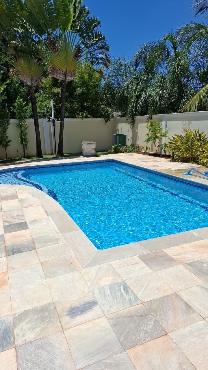 Piscina atendida pela Maremar